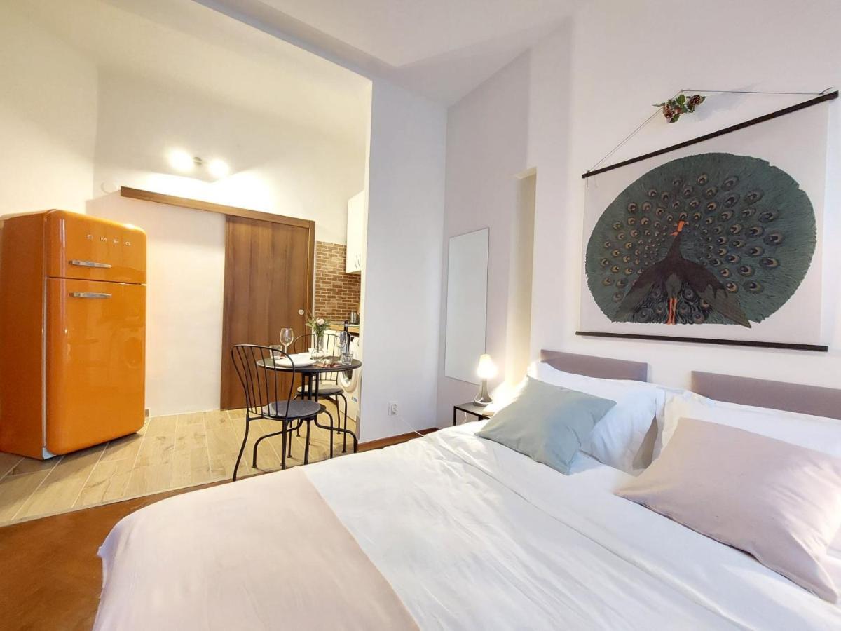 Sweet Dreams Suites Cosy Studio Piata Romana Bucarest Exterior foto